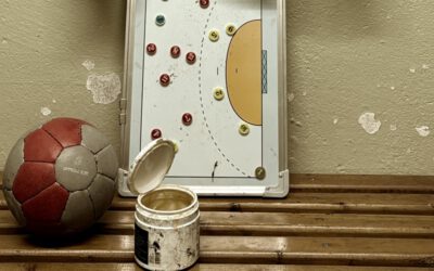 Handballteams der Mädchen gewinnen Gold und Silber